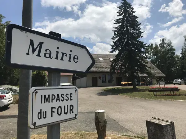 Monte Escalier 73 Monte escalier Hautecour