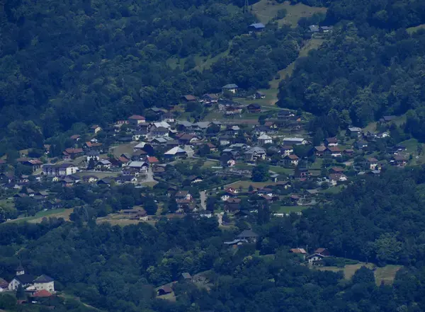 Monte Escalier 73 Monte escalier Venthon